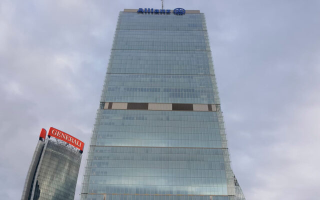 Milano palazzo Allianz